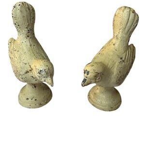 Set Of 2 Distressed Yellow Cast Iron Bird Figurines For Home Decor Or Garden Dis
